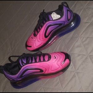 Nike Air Max 720 💗💜